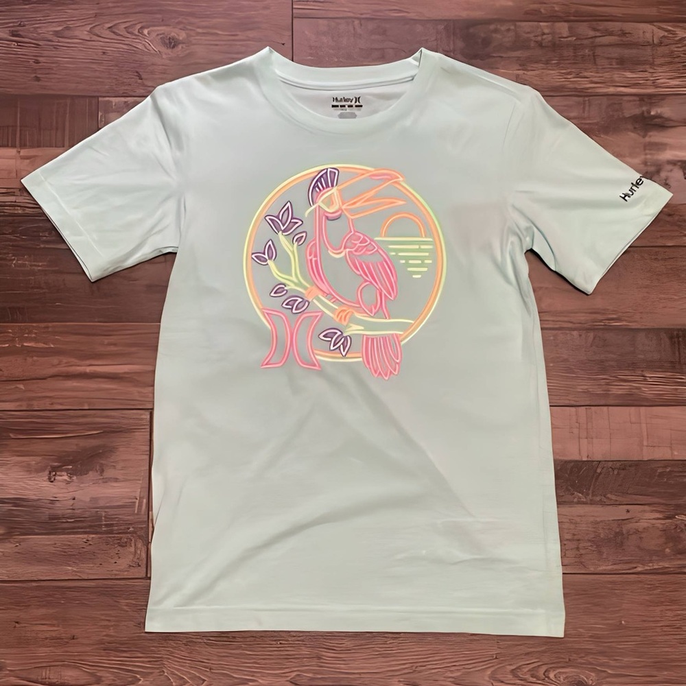 Hurley Light Green Bird Graphic Tee